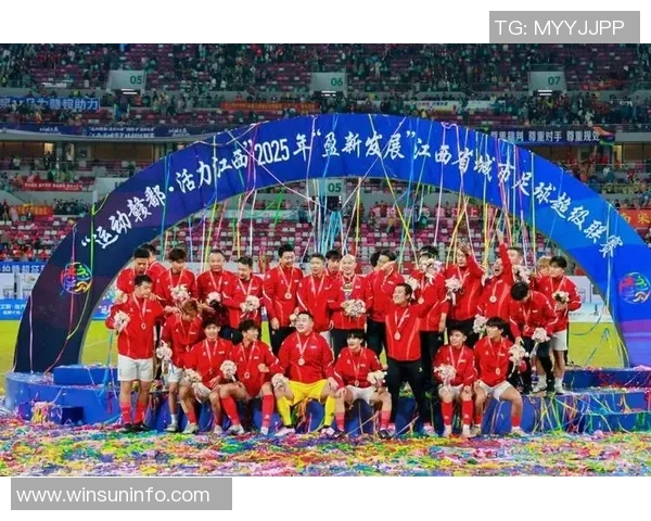 香港足球明星队激战四方展现风采与激情的音乐盛宴