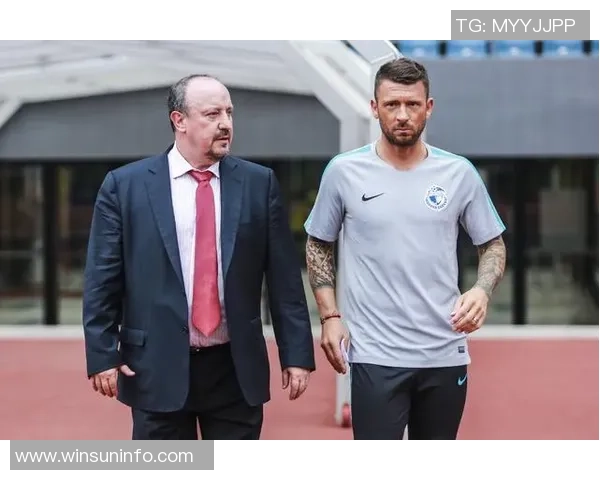 足球明星税后工资揭秘:他们的真实收入与生活水平分析 足球明星税后工资揭秘:他们的真实收入与生活水平分析