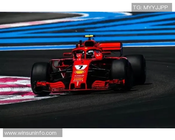 足球明星辉煌成就与荣誉的全景回顾与分析 足球明星辉煌成就与荣誉的全景回顾与分析